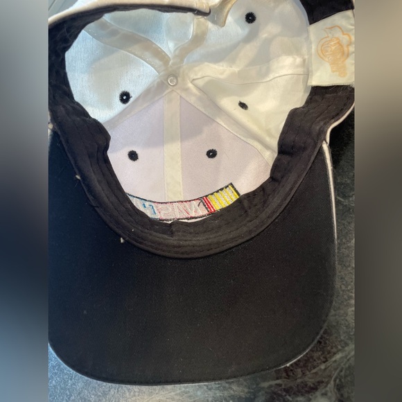 NASCAR Cap Excellent Condition - Picture 5 of 7